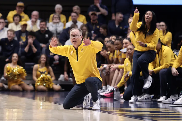 New-look WVU women's basketball team already 'gelling' this summer